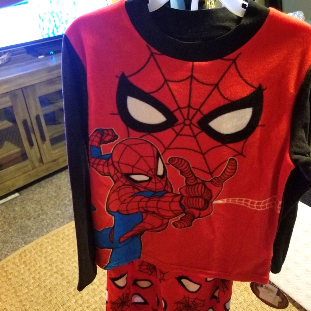 Spiderman Pajama Set for your 10 yr old boy